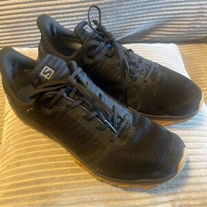 Salomon Outbound Prism GTX Goretex Waterproof Hiking Shoes Contagrip Size 12